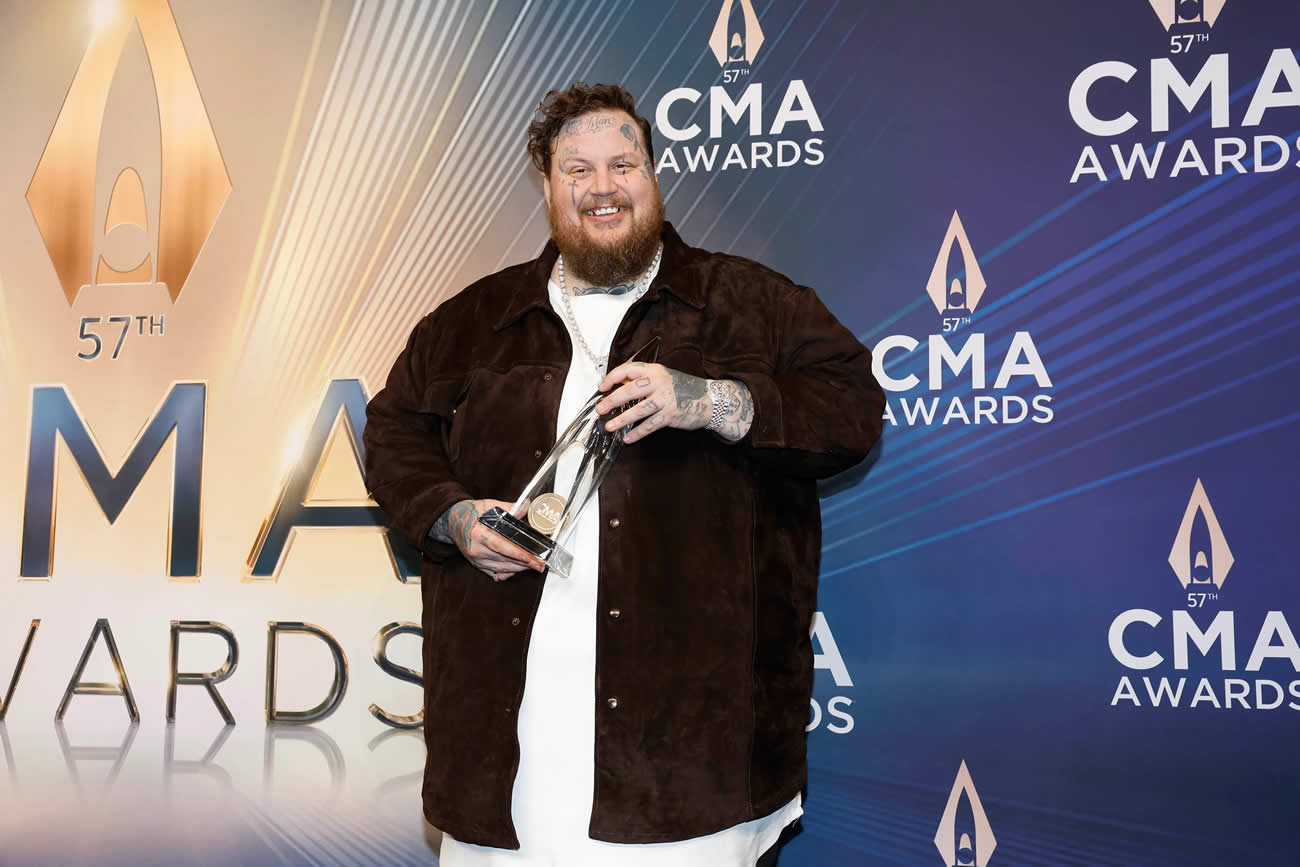 Jelly Roll Brooks Dunn Believe CMA Awards 2024 performance
